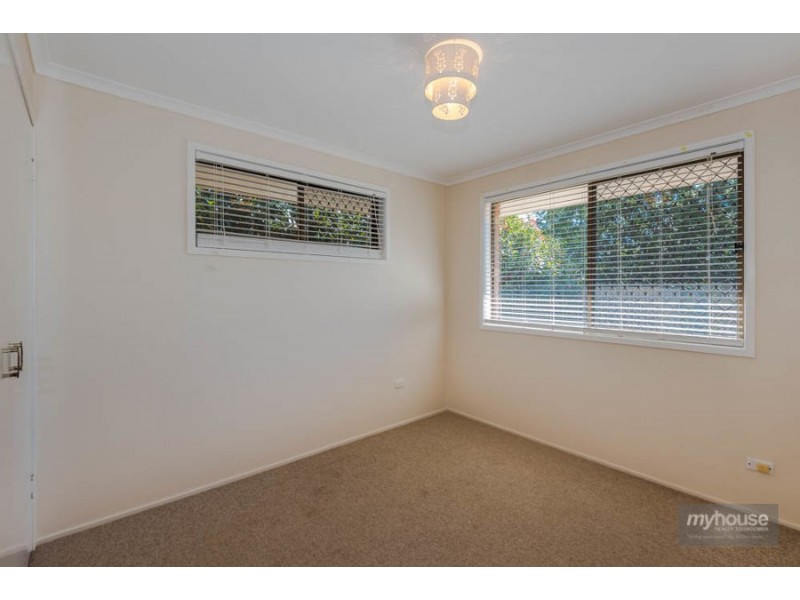 28 Traminer Drive, Wilsonton Heights QLD 4350
