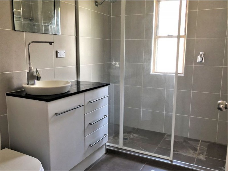 37 Dalmeny Street, Wilsonton QLD 4350