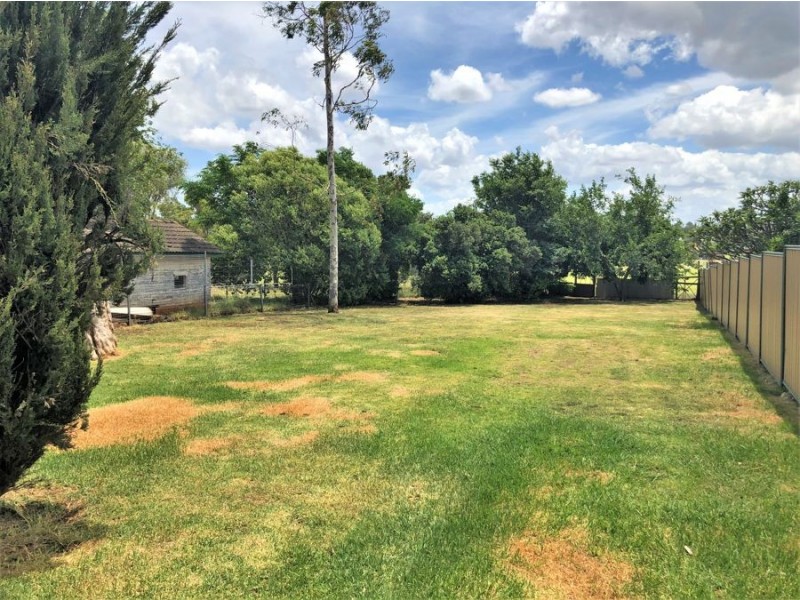 37 Dalmeny Street, Wilsonton QLD 4350