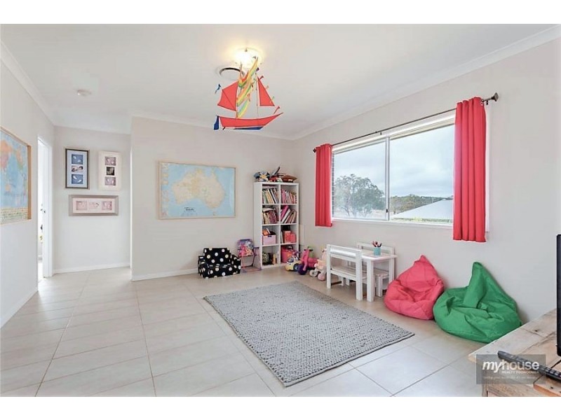 7 Frontier Court, Gowrie Junction QLD 4352