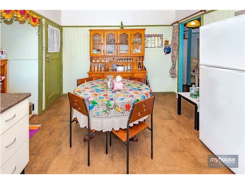 30 Elizabeth Street, South Toowoomba QLD 4350