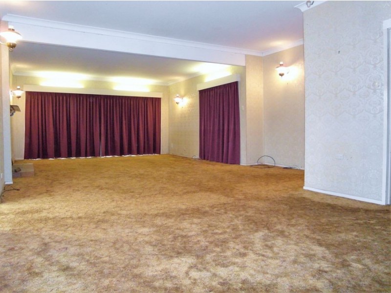 13 Leichhardt Street, Centenary Heights QLD 4350