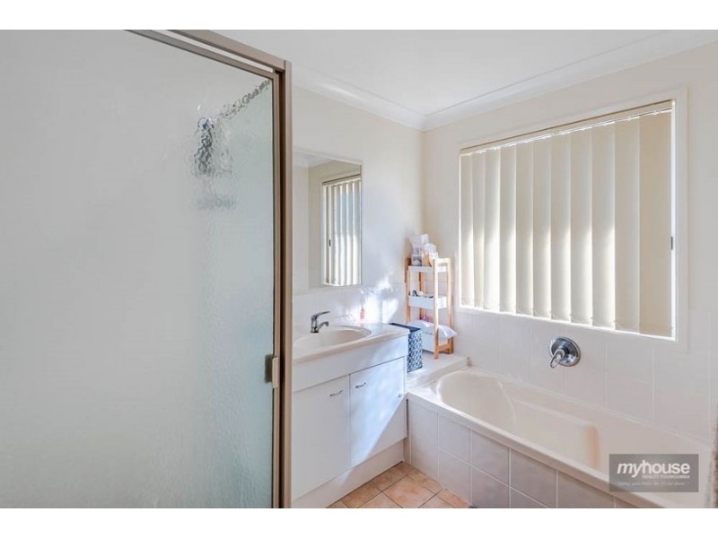 6 Plant Street, Rangeville QLD 4350