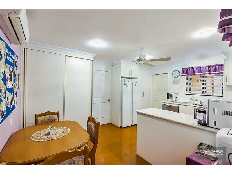 30 Gordon Crescent, Withcott QLD 4352