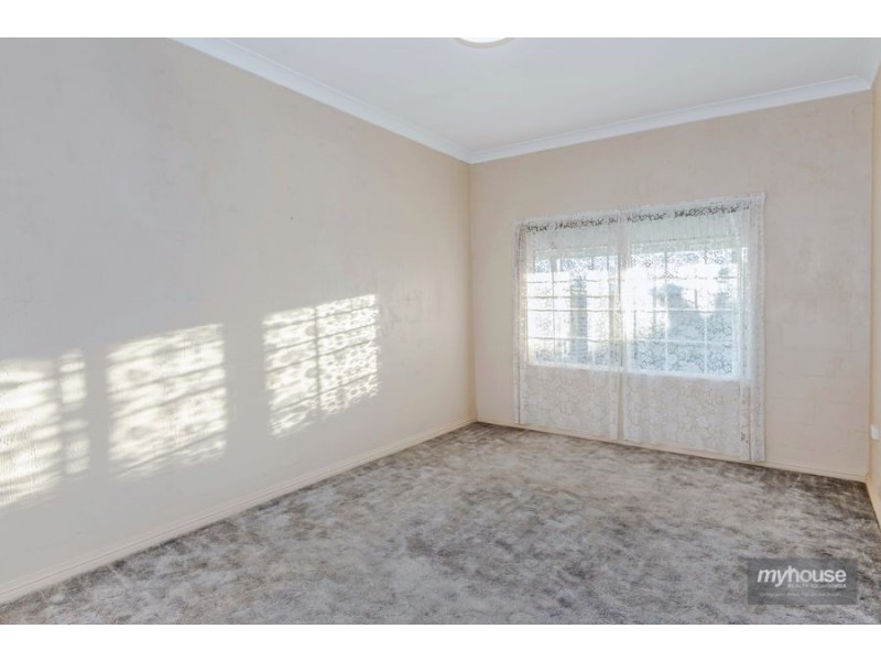 14 Bunkers Hill School Road, Westbrook QLD 4350