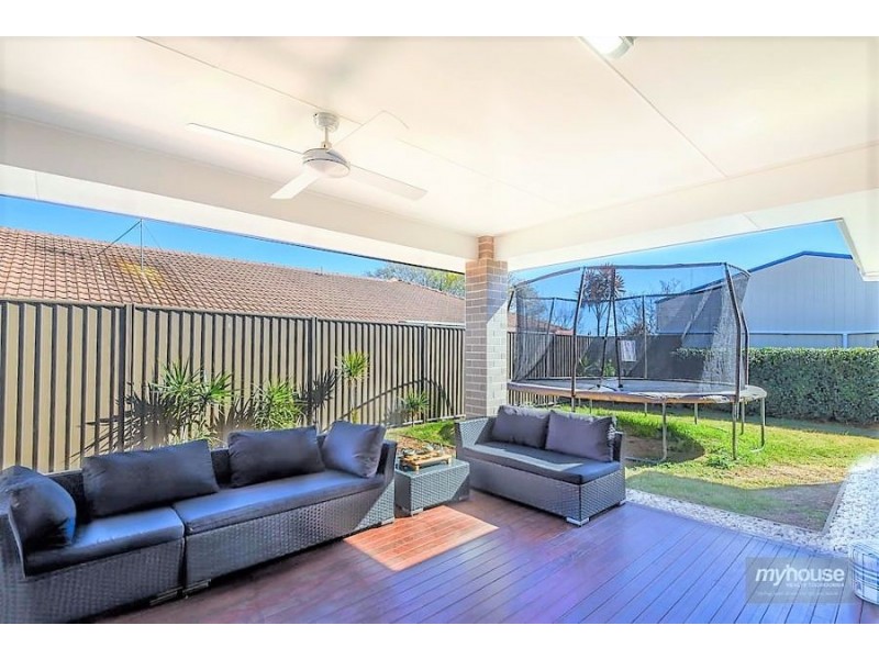3 Fallon Drive, Middle Ridge QLD 4350