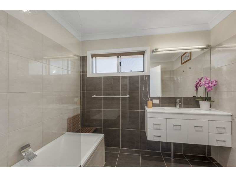 3 Maker Street, Rangeville QLD 4350