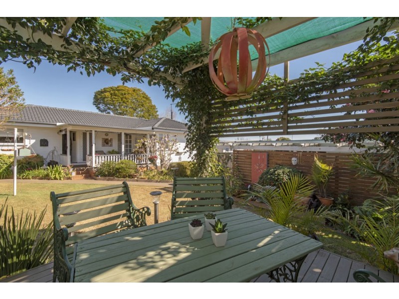 3 Maker Street, Rangeville QLD 4350