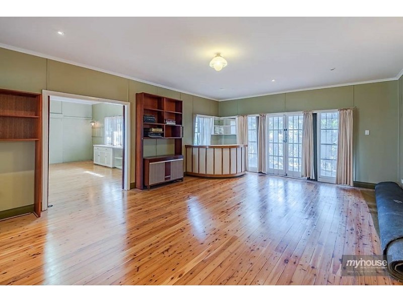 295a West Street, Harristown QLD 4350