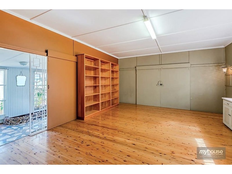 295a West Street, Harristown QLD 4350