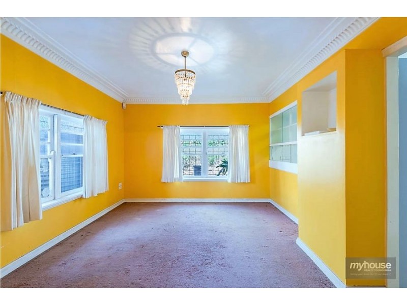 295a West Street, Harristown QLD 4350