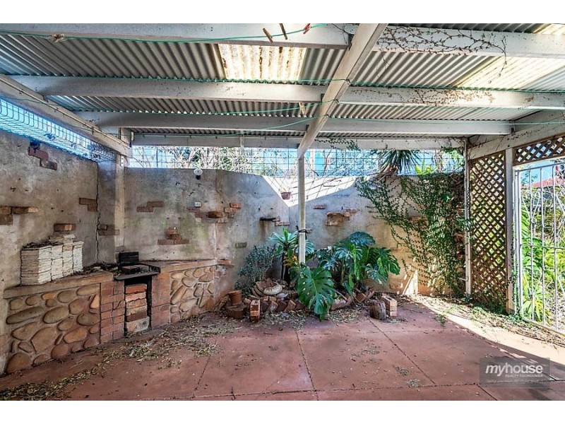 295a West Street, Harristown QLD 4350