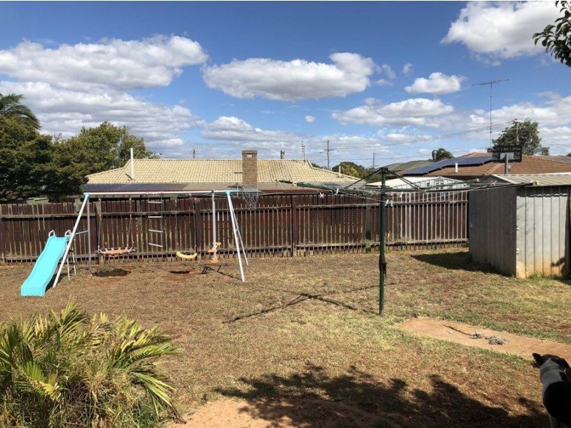 16 Platz Street, Darling Heights QLD 4350