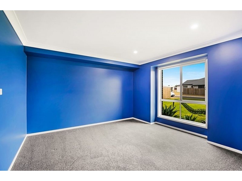 10 Magpie Drive, Cambooya QLD 4358