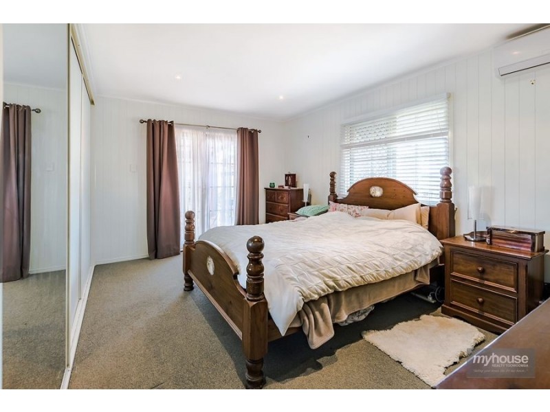 10 Kenilworth Street, North Toowoomba QLD 4350