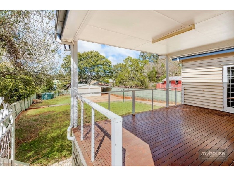 14 Vacy Street, Newtown QLD 4350
