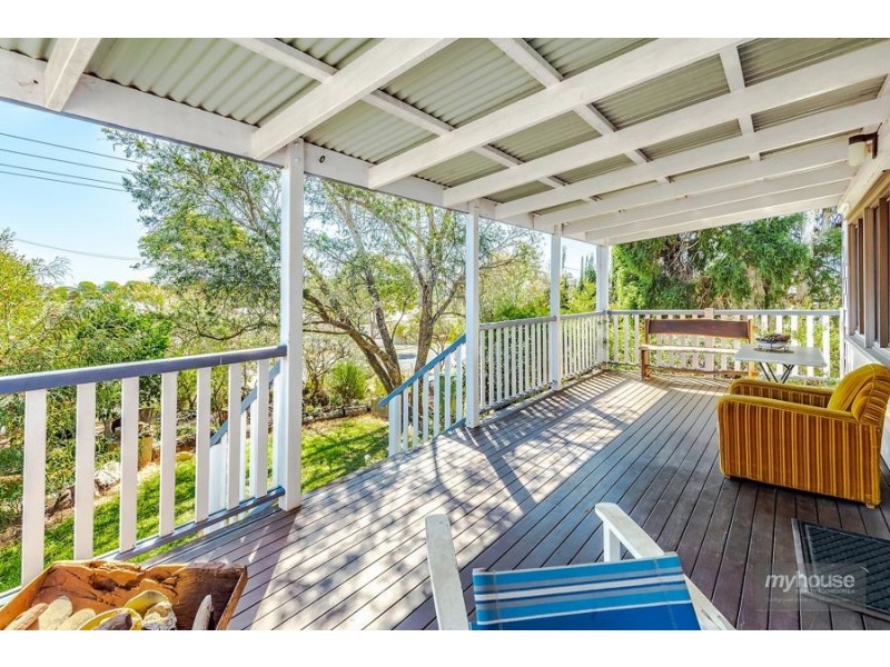 38 Gordon Avenue, Newtown QLD 4350