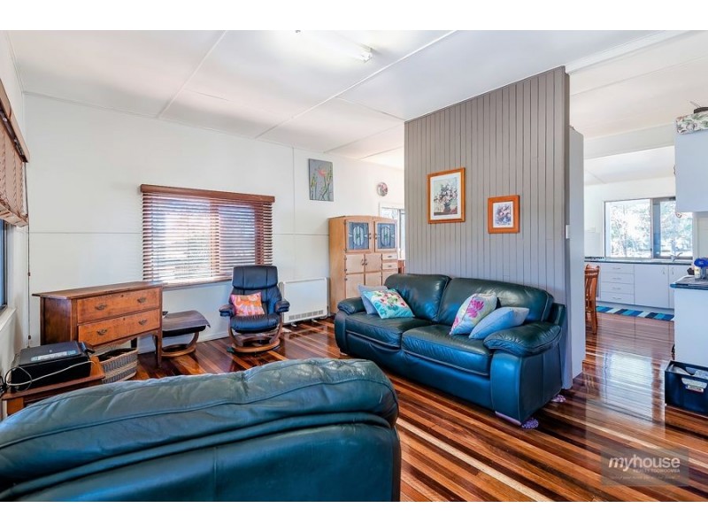 38 Gordon Avenue, Newtown QLD 4350