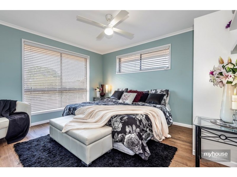 4 Cabarita Crescent, Glenvale QLD 4350