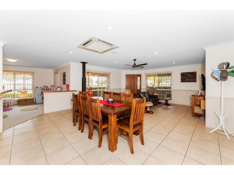 34 Rogers Drive, Highfields QLD 4352