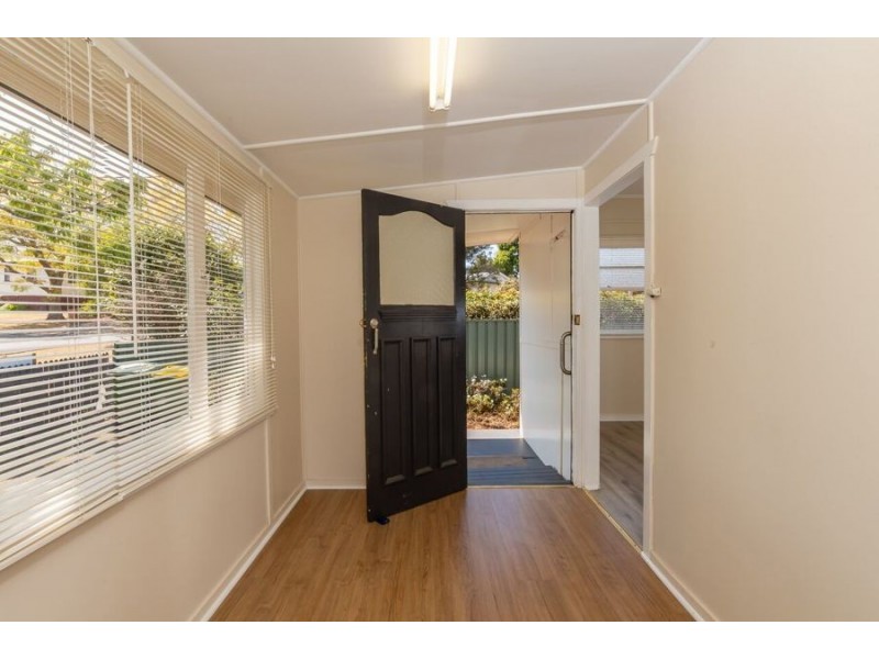 2 Maker Street, Rangeville QLD 4350