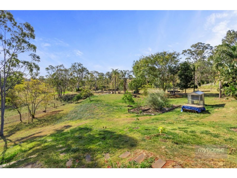 83 Woolmer Road, Highfields QLD 4352
