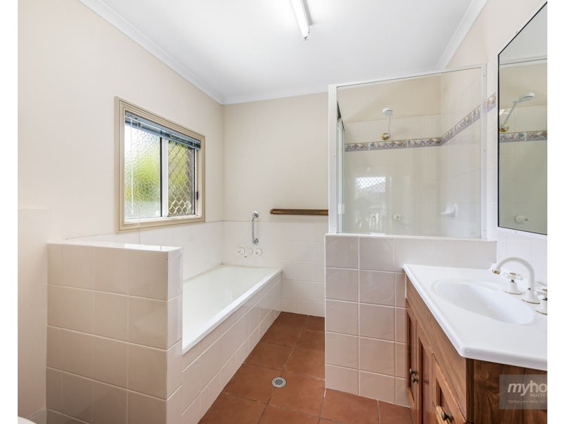 11 First Avenue, Harristown QLD 4350