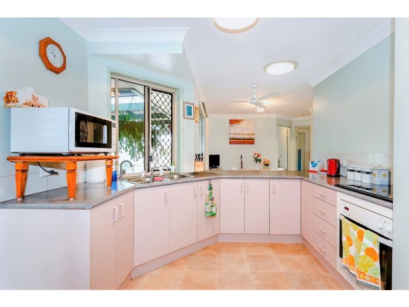 44 Nash Drive, Glenvale QLD 4350