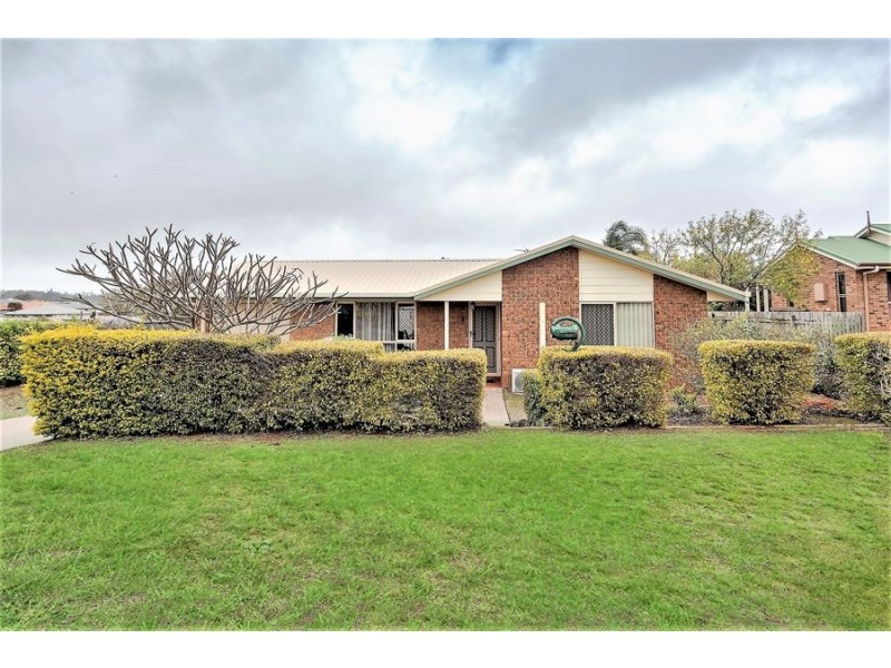 44 Nash Drive, Glenvale QLD 4350