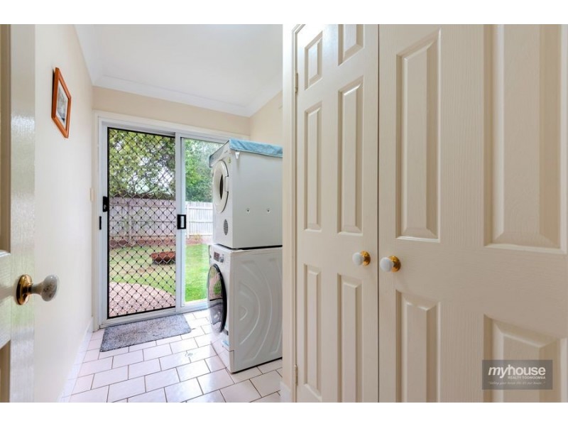 12 Connole Court, Kearneys Spring QLD 4350