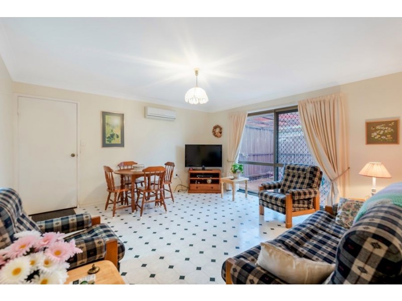 12 Paull Street, Wilsonton QLD 4350