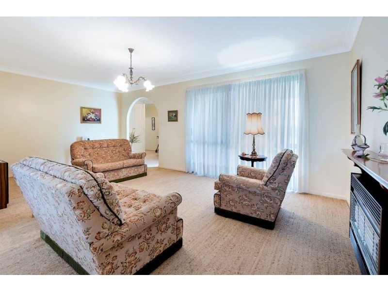 12 Paull Street, Wilsonton QLD 4350