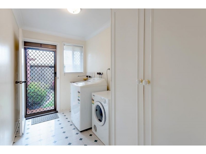 12 Paull Street, Wilsonton QLD 4350