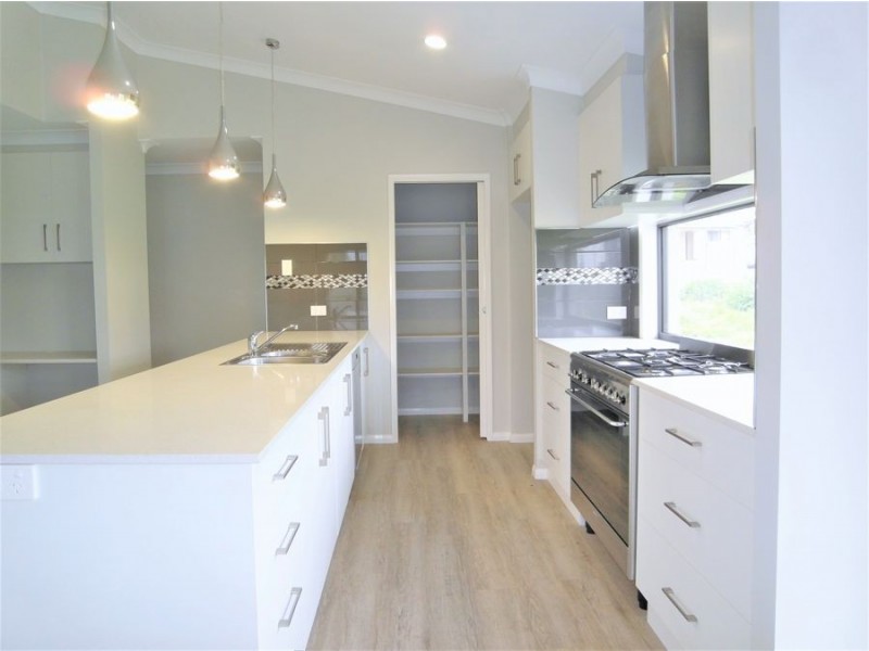 3a Bruntnell Street, Kearneys Spring QLD 4350