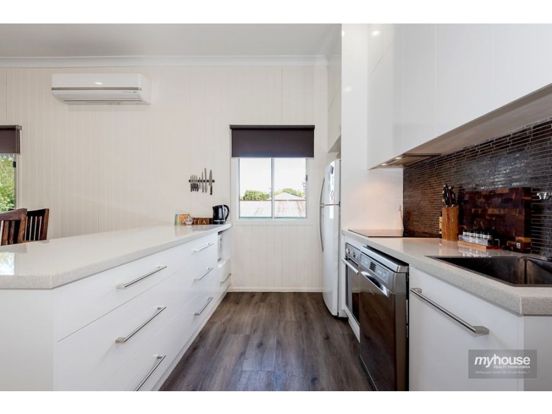 6 Wolseley Street, North Toowoomba QLD 4350