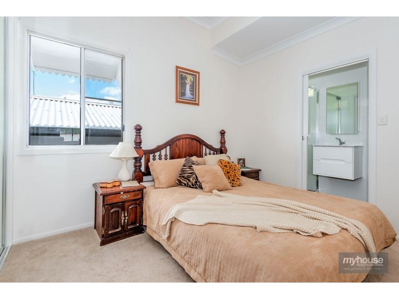 6 Wolseley Street, North Toowoomba QLD 4350