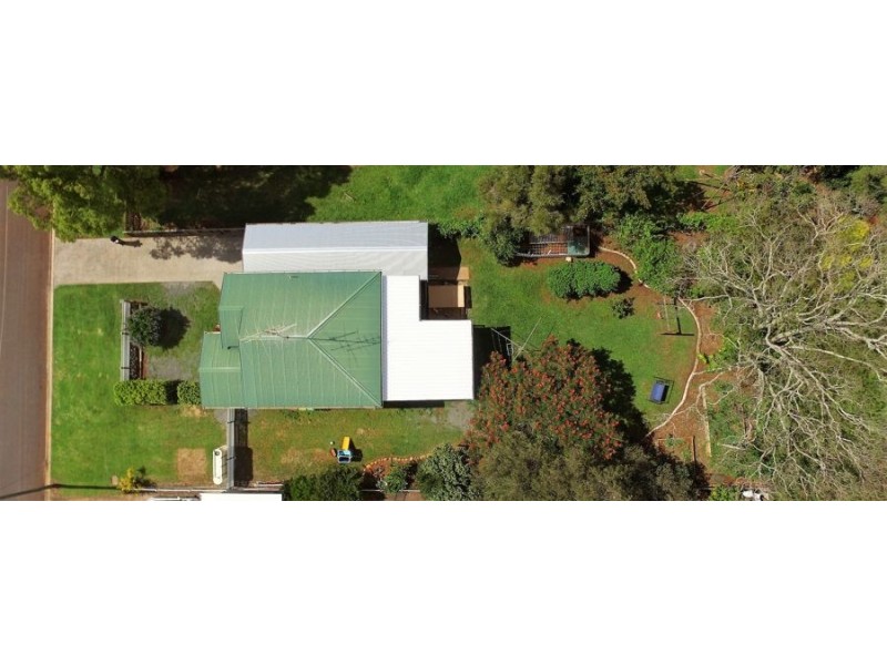 6 Wolseley Street, North Toowoomba QLD 4350