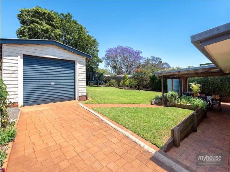 55 Leichhardt Street, Centenary Heights QLD 4350