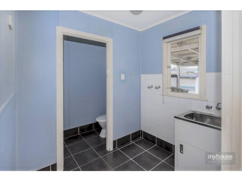 15 McCafferty Street, Wilsonton QLD 4350