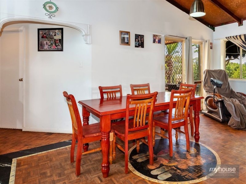 34 Rugby Street, Drayton QLD 4350