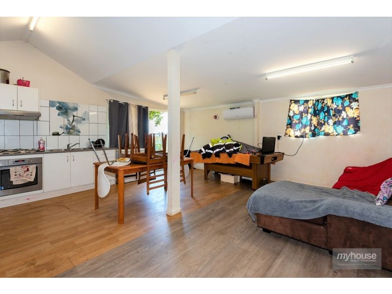 34 Rugby Street, Drayton QLD 4350