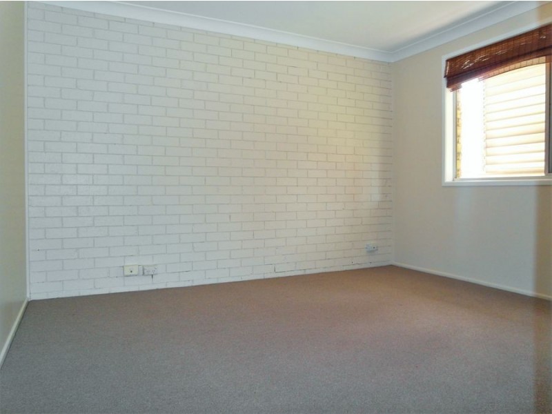 1 Nellie Street, Centenary Heights QLD 4350