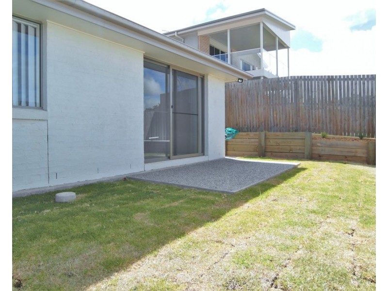 1/166 Handley Street, Darling Heights QLD 4350
