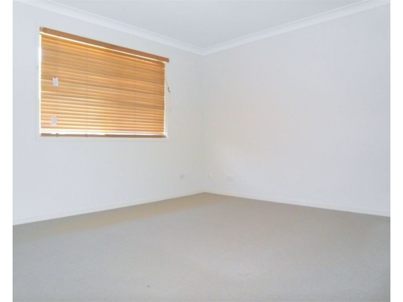 4/6 Salisbury Street, Darling Heights QLD 4350