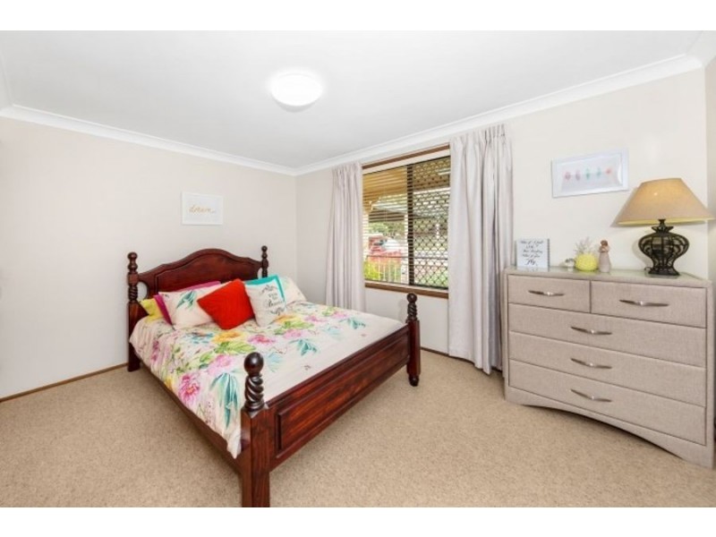 40 Hinkler Crescent, Wilsonton QLD 4350