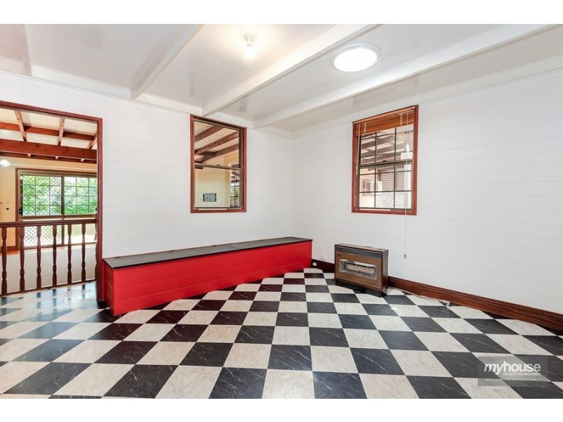 7 Wombyra Street, Newtown QLD 4350