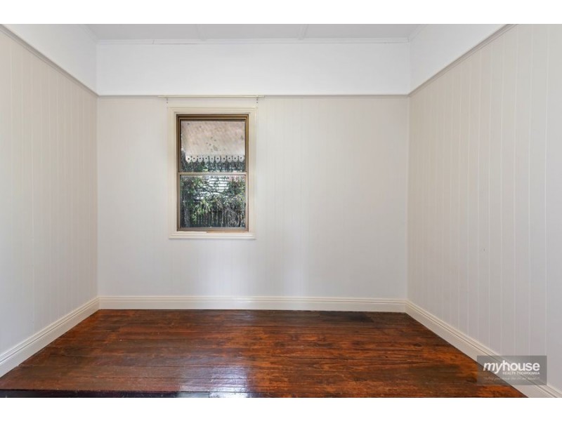 7 Wombyra Street, Newtown QLD 4350