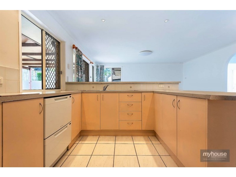 17 Kayser Court, Darling Heights QLD 4350