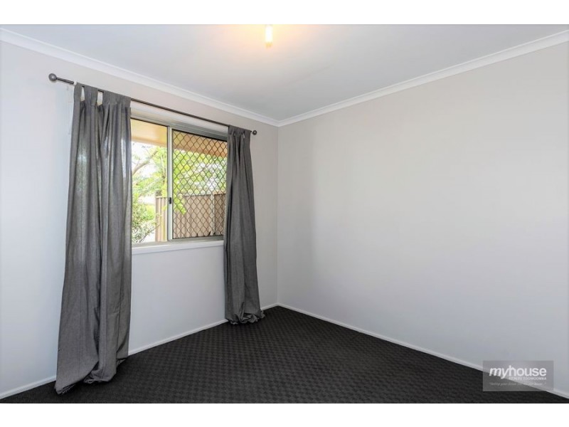 25 Melway Crescent, Harristown QLD 4350
