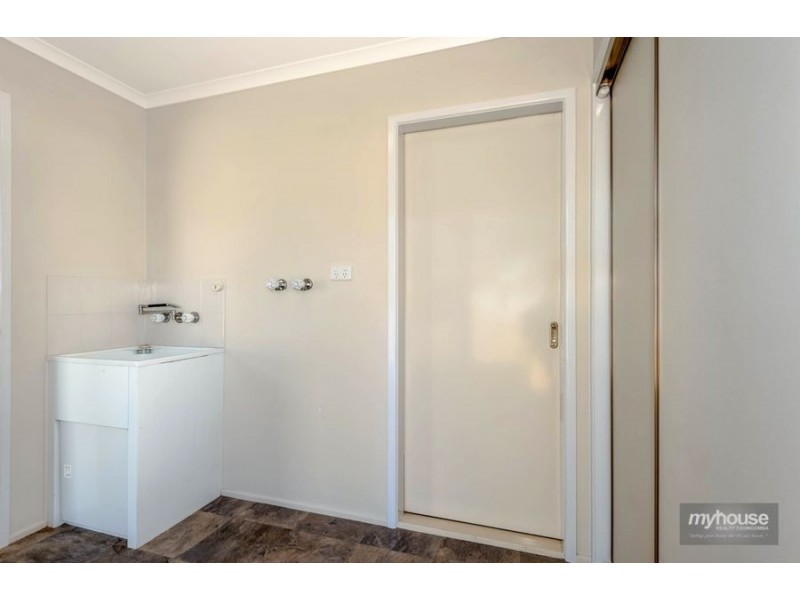 4 Kayser Court, Darling Heights QLD 4350